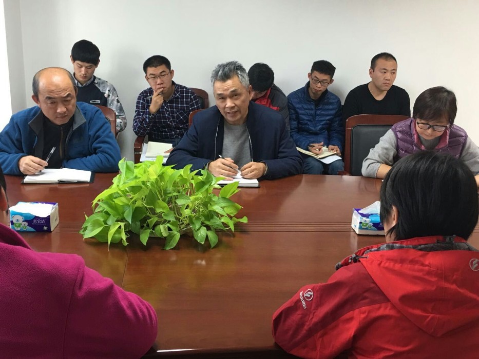 青年坐谈会2.jpg