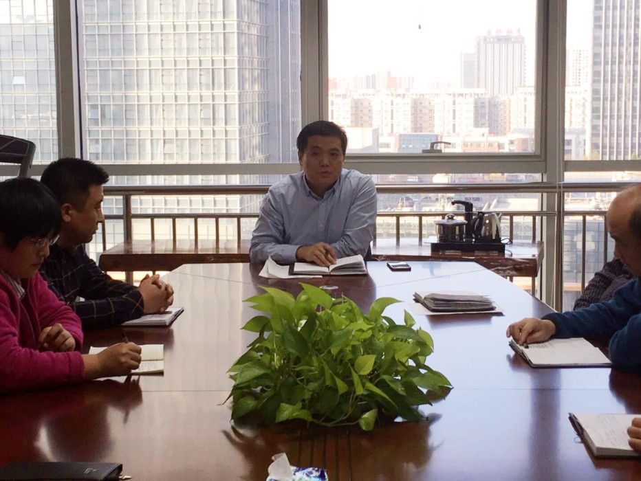 青年坐谈会1.jpg